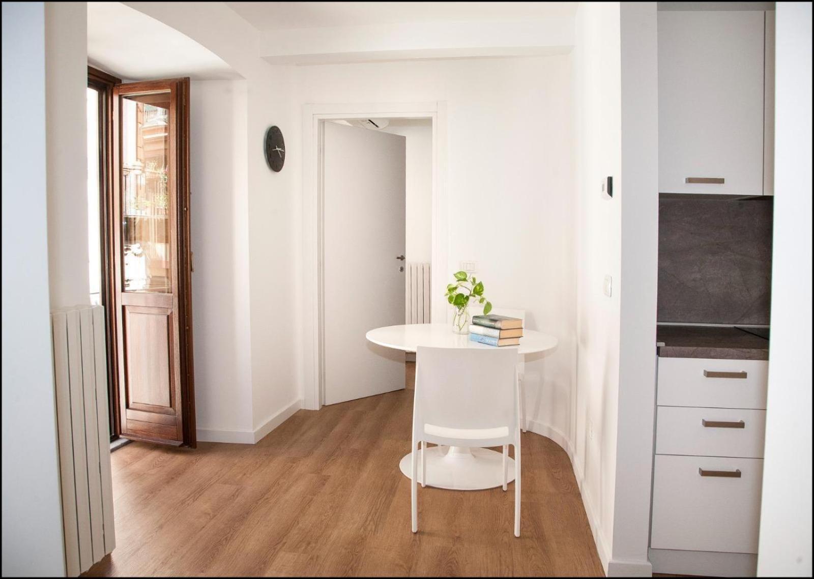 Dimora Marconi Apartment Вибо Валентия Екстериор снимка