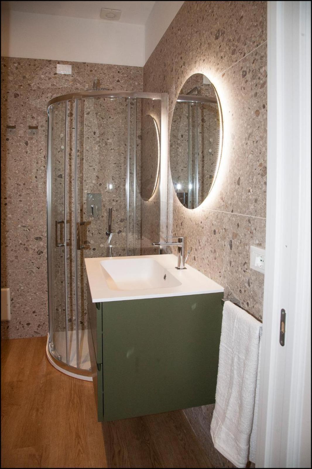 Dimora Marconi Apartment Вибо Валентия Екстериор снимка
